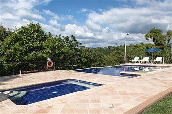 Girasoles Hotel 3*